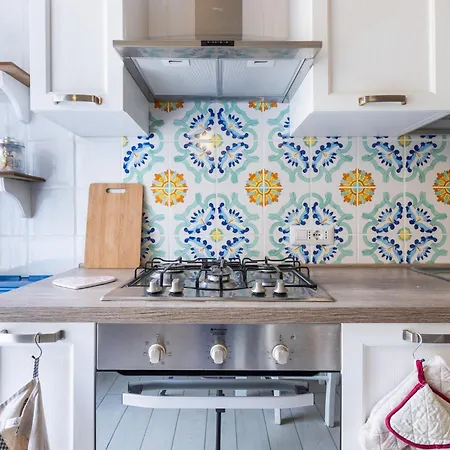 Apartment Guesthost - La Ca' Rosa Carloforte (Isola di San Pietro)