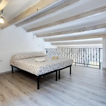 Guesthost - La Ca' Rosa Carloforte (Isola di San Pietro)